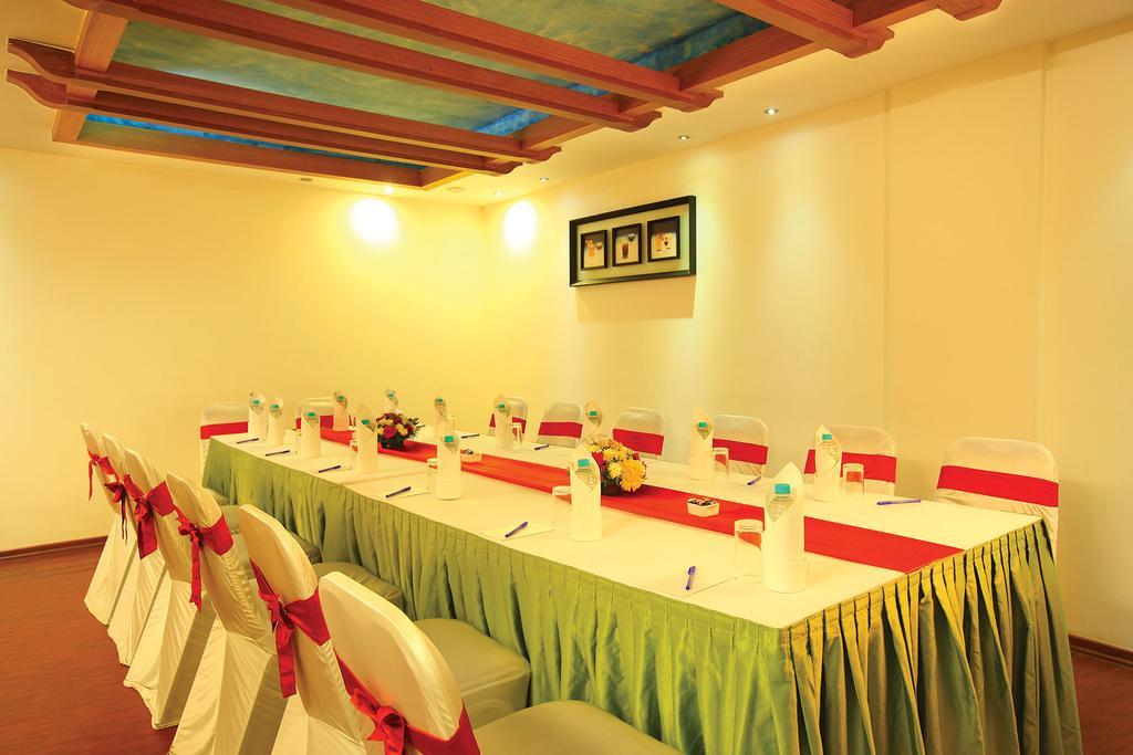 Hotel Park Residencia Kochi Exterior foto